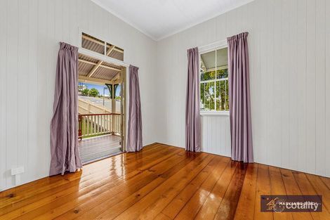 Property photo of 28 Hipwood Street Norman Park QLD 4170