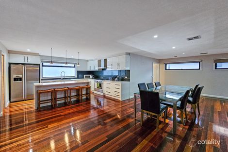 Property photo of 1/18 Grandview Grove Cowes VIC 3922