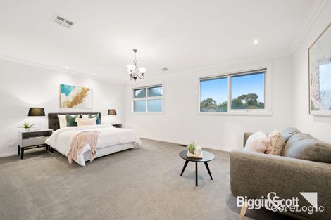 Property photo of 128 Willsmere Road Kew VIC 3101