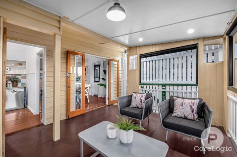 Property photo of 32 Raby Road Coorparoo QLD 4151