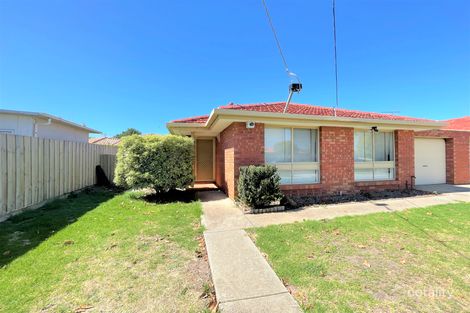2/1 Eddison Cl, Altona Meadows, VIC 3028