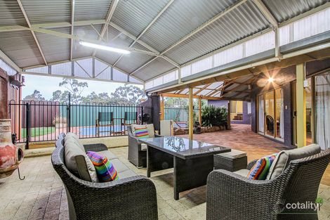 Property photo of 2 Archibald Place Lesmurdie WA 6076