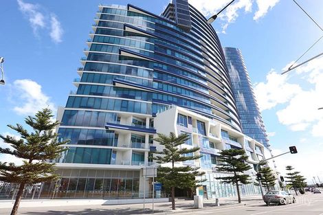 1007/2 Newquay Prom, Docklands, VIC 3008
