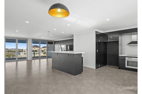 Property photo of 13/90 Lambert Street Kangaroo Point QLD 4169