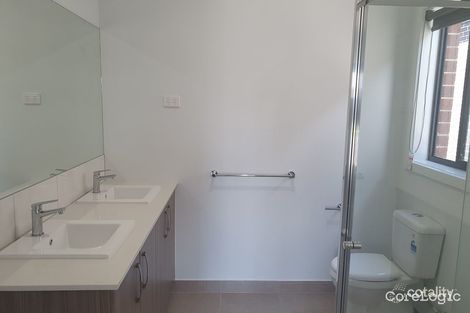 Property photo of 8 Walker Drive Mickleham VIC 3064