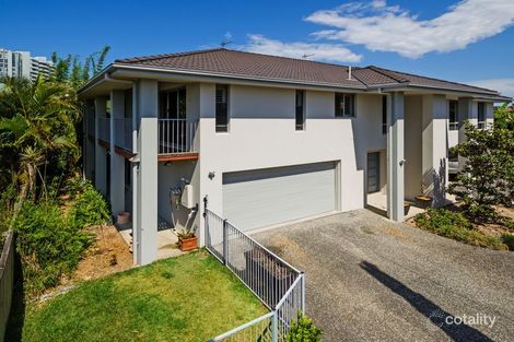 1/16a Broad St, Labrador, QLD 4215