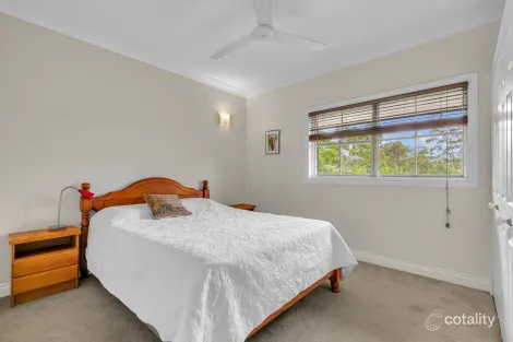 Property photo of 20 Curtis Place Anstead QLD 4070