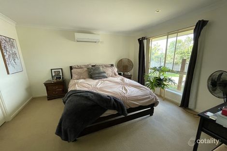 Property photo of 4 Oxley Court Southside QLD 4570