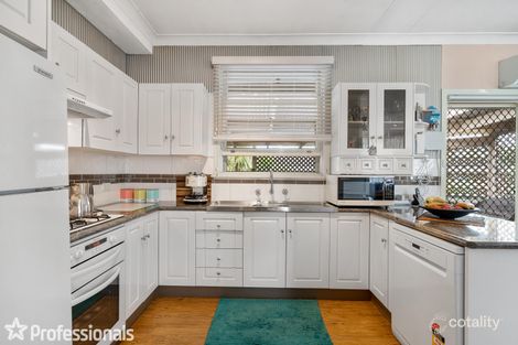 Property photo of 2 Coomea Street Bomaderry NSW 2541