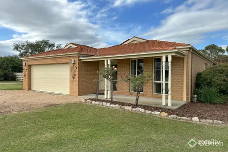 Property photo of 24 Wilpena Court Eastwood VIC 3875
