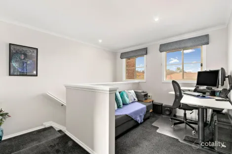 Property photo of 3/30 Magenta Square Amaroo ACT 2914