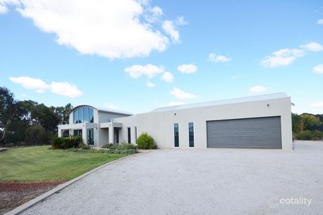Property photo of 10 Hollara Drive Moama NSW 2731