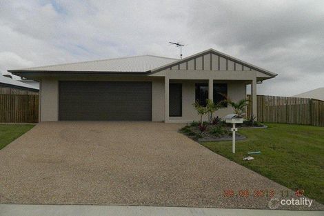 21 Channel St, Bushland Beach, QLD 4818