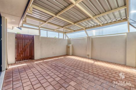 Property photo of 3/52 Bayview Terrace Yangebup WA 6164