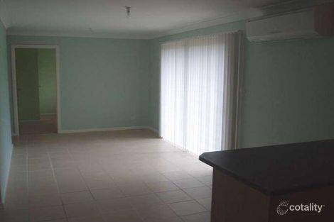 Property photo of 16 Lipton Close Woodrising NSW 2284