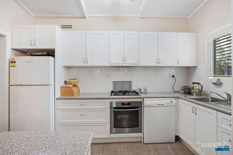 Property photo of 16 South Railway Crescent Korumburra VIC 3950