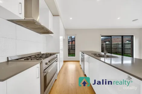 Property photo of 26 Koobush Boulevard Wollert VIC 3750
