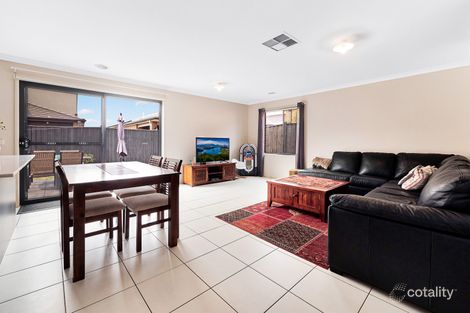 Property photo of 62 Quarters Boulevard Cranbourne West VIC 3977