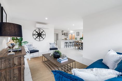 112 Broadwater Tce, Redland Bay, QLD 4165