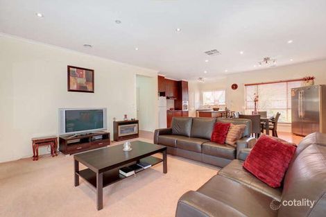 Property photo of 4 Garfield Way Craigieburn VIC 3064