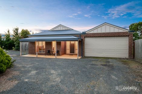 Property photo of 11 Nar Nar Goon Road Nar Nar Goon VIC 3812