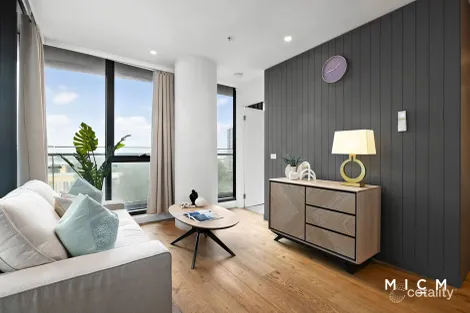 711/35 Albert Rd, Melbourne, VIC 3004