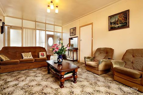 Property photo of 17 Murray Street Highton VIC 3216