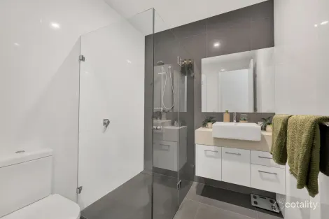 Property photo of 2/11 Bindaree Crescent Mooloolaba QLD 4557