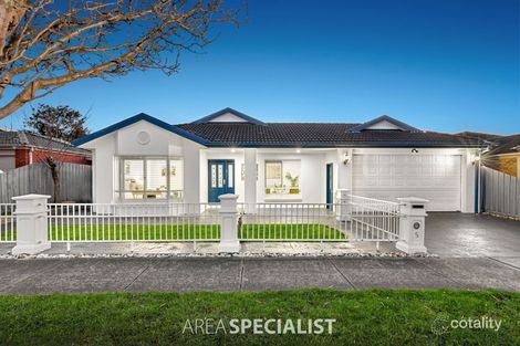 Property photo of 5 Longfield Way Narre Warren South VIC 3805
