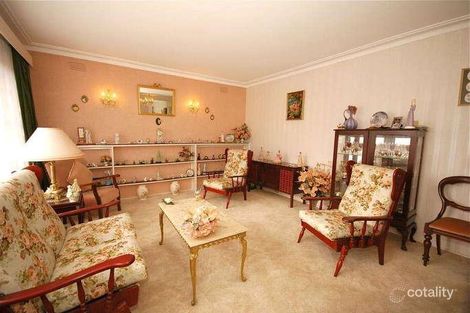 Property photo of 35 Emerald Drive Springvale VIC 3171