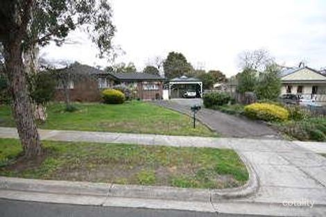13 Berry Rd, Bayswater North, VIC 3153