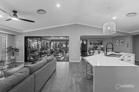 33 Gretchen Cct, Thornlands, QLD 4164