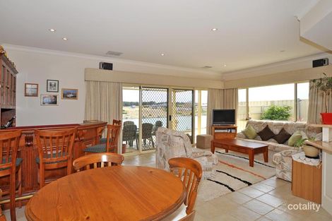 Property photo of 82 Britannia Parade Hindmarsh Island SA 5214