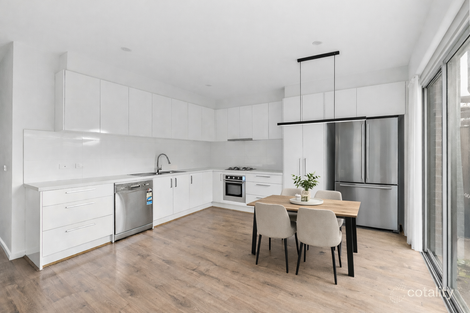 Property photo of 2/194 Princes Highway Hallam VIC 3803