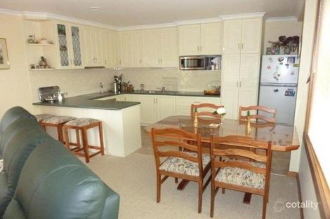 2/3 Quiggins Gr, Ulverstone, TAS 7315