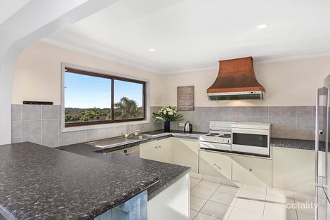 Property photo of 18 Vista Parade Bateau Bay NSW 2261
