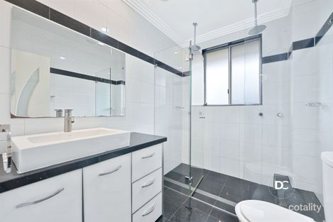 Property photo of 8/2 Finch Avenue Concord NSW 2137