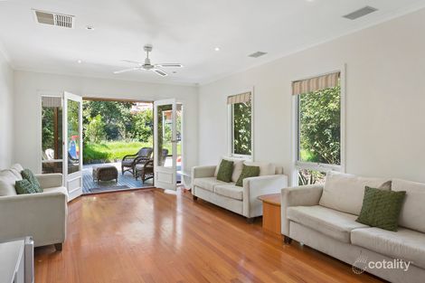 Property photo of 2 Ralton Avenue Glen Waverley VIC 3150