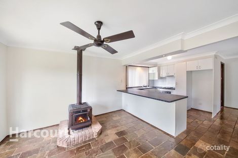 Property photo of 39 Semillon Crescent Eschol Park NSW 2558