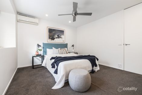 Property photo of 5 Rigby Lane Kensington VIC 3031