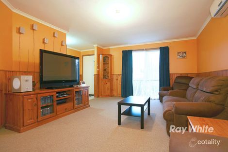 Property photo of 21 Greenmantle Close Cranbourne West VIC 3977