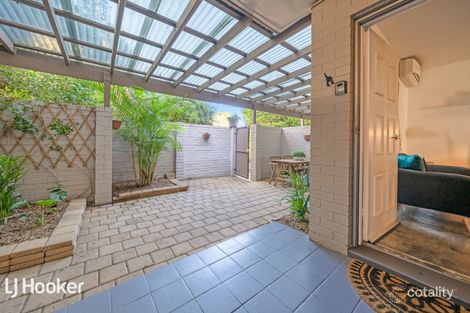 2/4 Comer St, Como, WA 6152