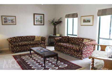 Property photo of 9 Juniper Place Orange NSW 2800