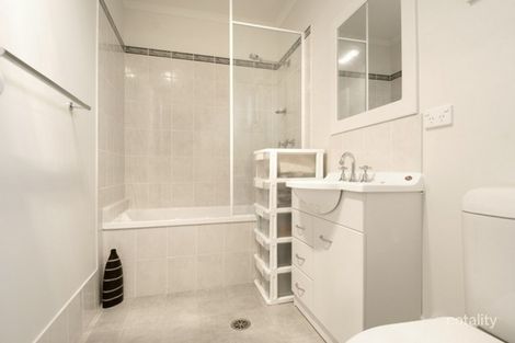 Property photo of 216 Anthony Rolfe Avenue Gungahlin ACT 2912