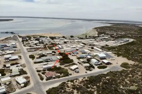 11 Bay Rd, Venus Bay, SA 5607