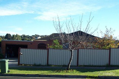 Property photo of 21 Rossiter Avenue Endeavour Hills VIC 3802