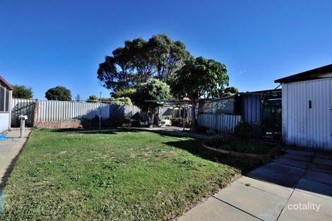Property photo of 19 Kingsbridge Road Warnbro WA 6169