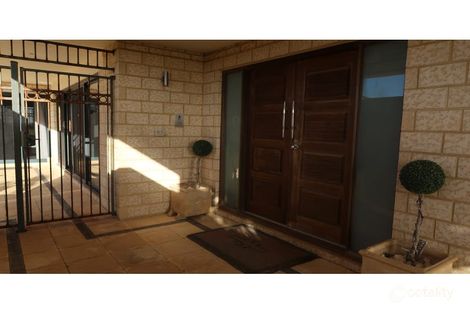 Property photo of 2 Macedon Road Dalyellup WA 6230