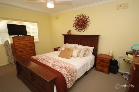 Property photo of 11 Ceduna Street Mount Austin NSW 2650