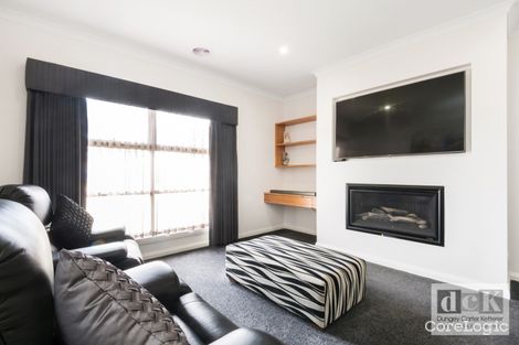 Property photo of 8 Birdwood Close Eaglehawk VIC 3556